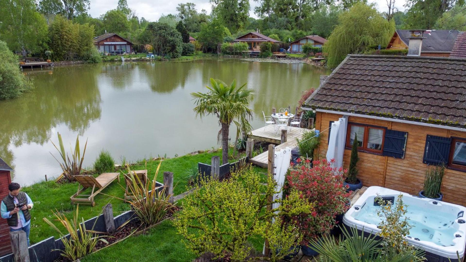 Kaebane 85, Lodge Avec Spa Au Bord De L'Eau Prouilly Εξωτερικό φωτογραφία